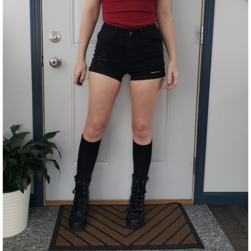 KanCan Black Distressed Short Shorts